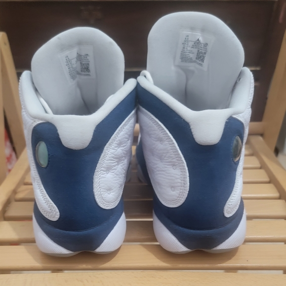 Jordans - Picture 3 of 4